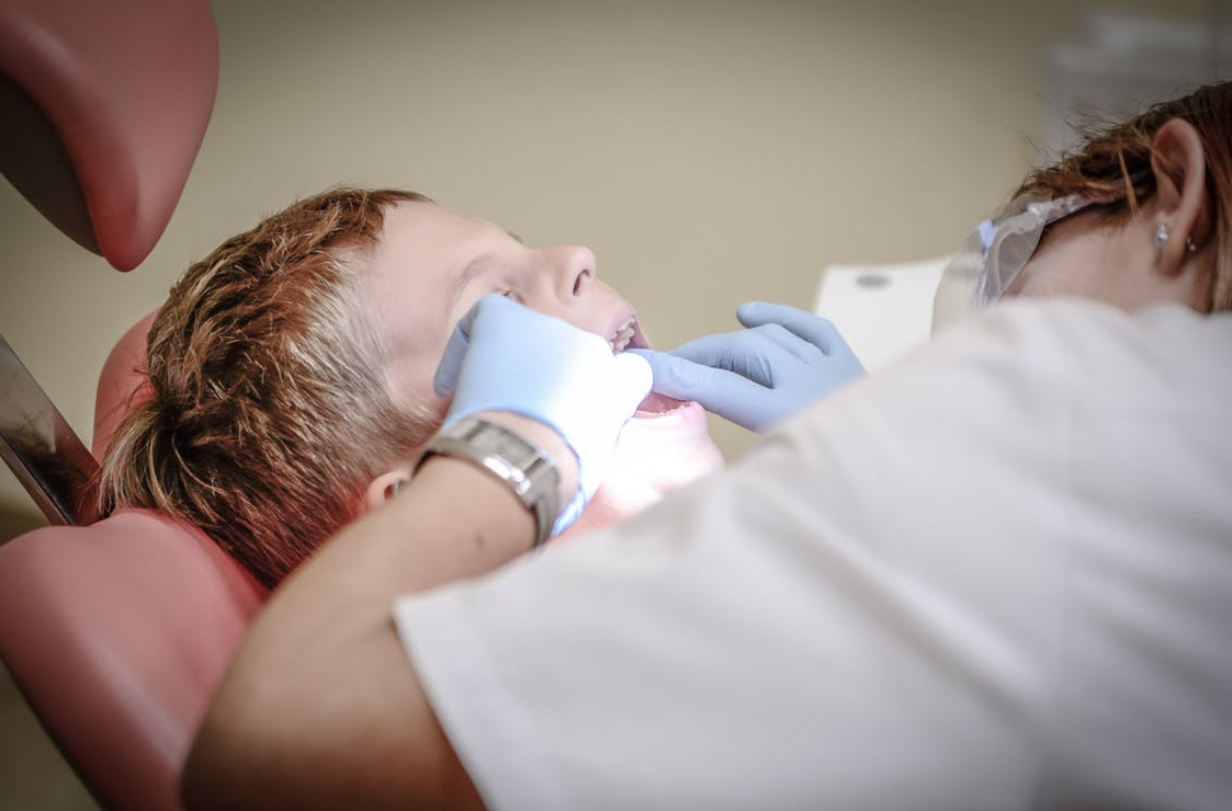 Jak wybrać sprawdzonego dentystę?
